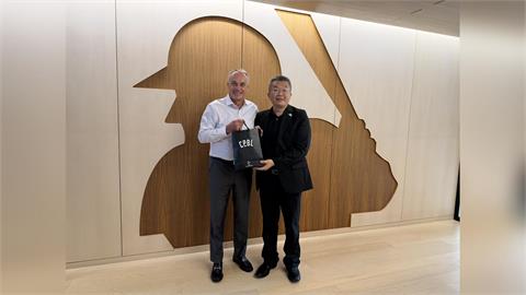 MLB／蔡其昌親訪大聯盟！暢談台美交流、海外賽友好值大提升
