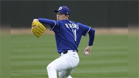 MLB(影)／中繼1局飆2K無失分獲讚「變了一個人」！佐佐木朗希：我沒有時間緊張