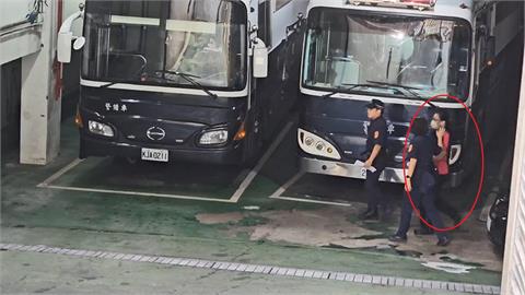 快新聞／虐死1歲男童剴剴！　惡保母今早再出庭「雙手上銬」畫面曝