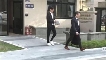 家寧一家「收入破億」涉逃漏稅！　Andy手抱大量資料現身調查局