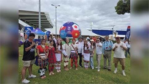 快新聞／台灣女足戰中國拚世界盃門票！場外爆爭議　外交部派員赴伯斯協助