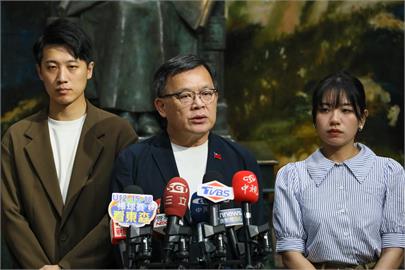 快新聞／沈伯洋母親辭世「婉拒藍白拈香」　國民黨低調回應：節哀