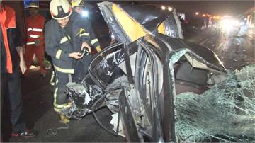 國道8車連環撞！黑車駕駛噴對向車道慘死