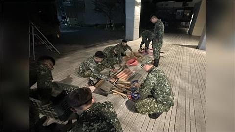 備戰西南氣流！國軍第四作戰區派遣預置兵力　前進高雄山區待命