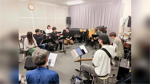 日文化廳支持！城市科大薛忠銘主任受邀指導日生 「天王級」製作開眼界
