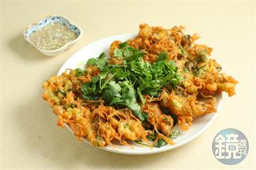 香港鑊氣美食／海派老闆娘帶領70年老店度難關！充滿人情味的「棟記飯店」　必吃比臉大的蠔餅和蒜香蘑菇牛柳粒
