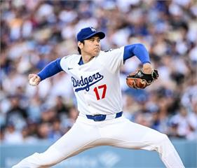 大谷翔平飆164公里火球！皇家重砲無奈笑：怎對我都投這麼快