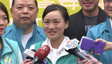 快新聞／花媽挺哈佛女孩：一起守護台灣民主