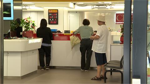 自然人憑證淪詐團洗錢工具　13家銀行拒用！金管會約喝咖啡