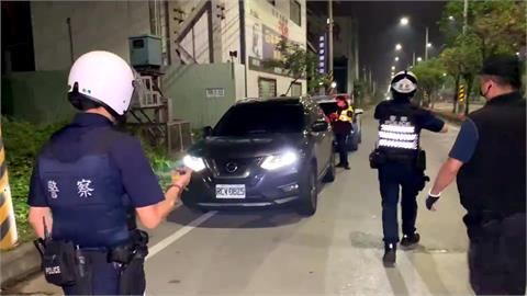 被仇家痛毆　高雄男負傷攔路人求救
