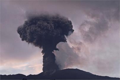 快新聞／火山連發！日本、印尼與冰島　近日均傳火山運動消息