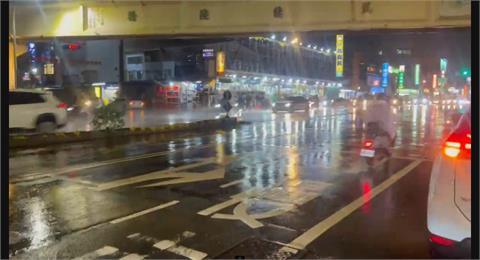 台南週四晚強降雨  市府抽水超過82萬噸交通已全復原