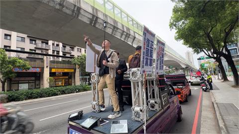 網紅閩南狼攜手復國黨　車隊遊行挺罷盼喚醒「正藍軍」
