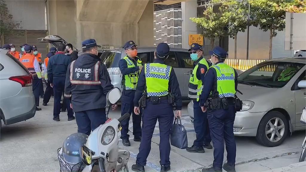 台南新開幕商場日湧上萬客！違規停車亂象嚴重
