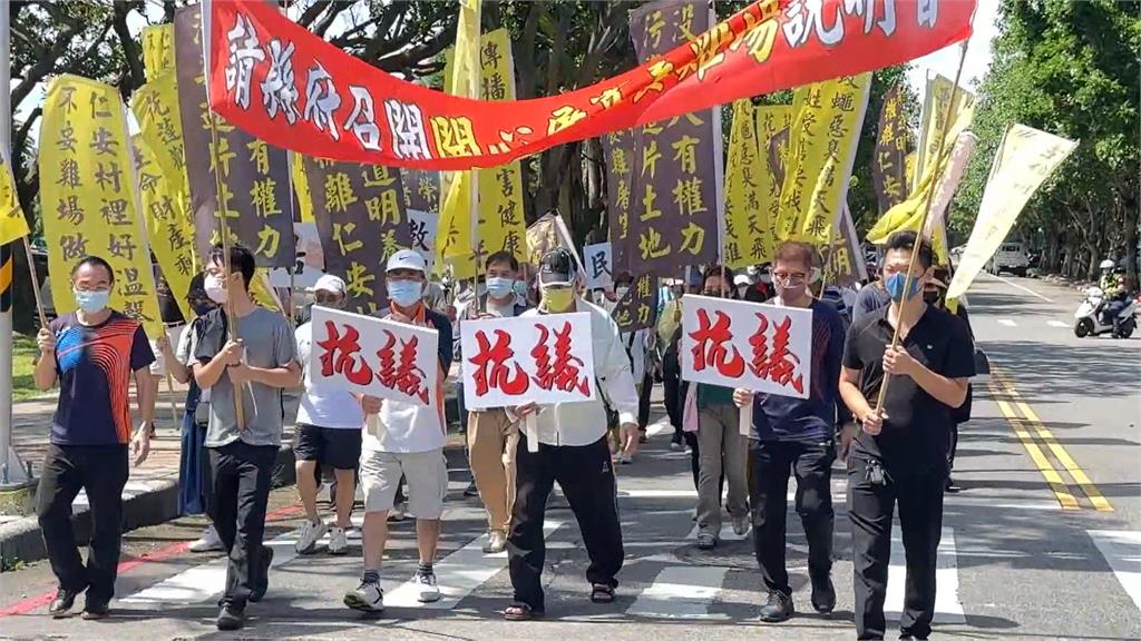 花蓮吉安鄉設「養雞屠宰場」　當地居民組自救會　到縣府、議會陳情抗議