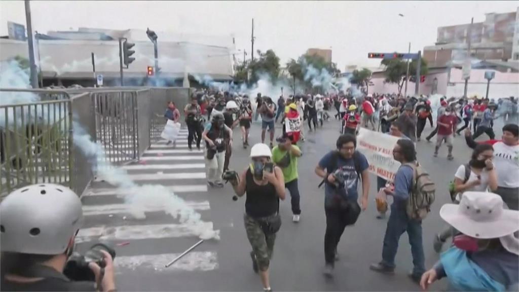 秘魯反政府示威已釀58死　提前總統大選訴求遭國會否決