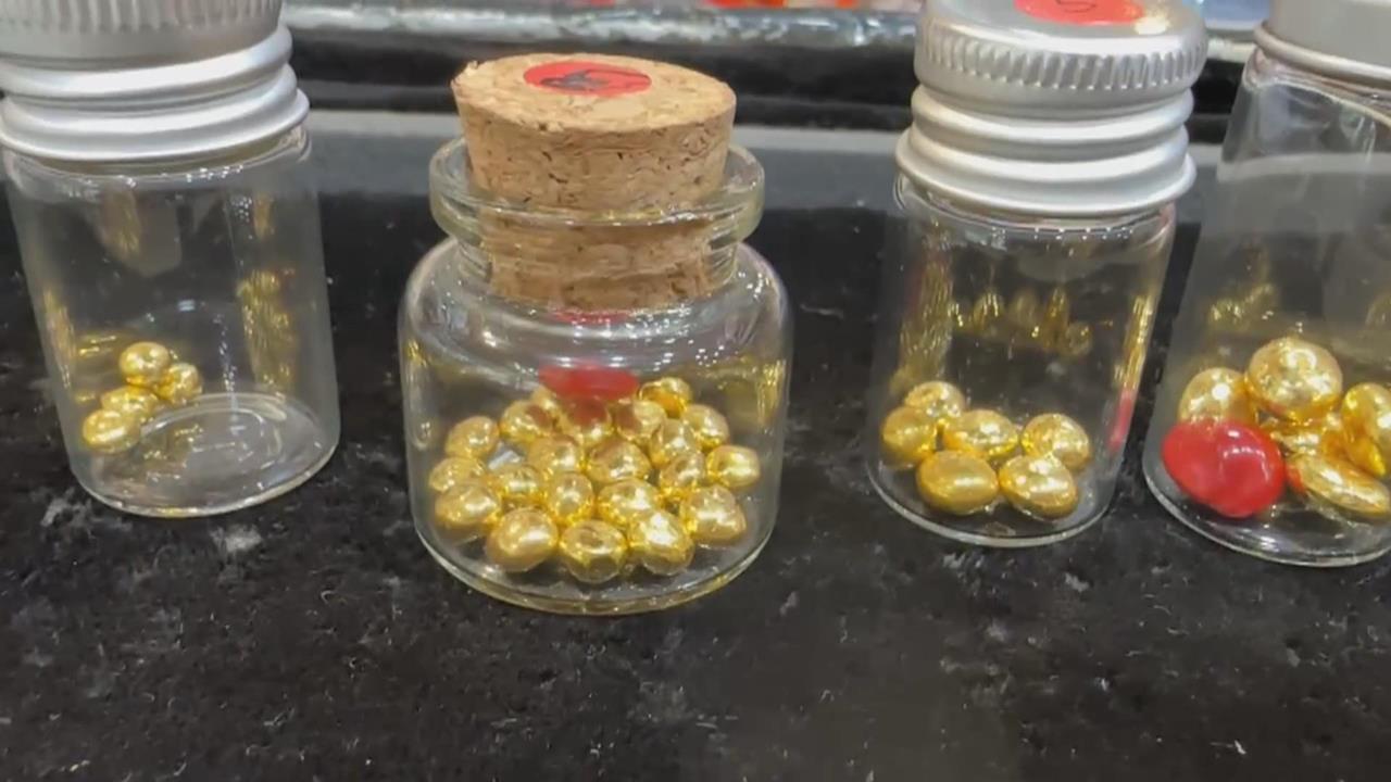 超暖心！　台南9歲童用壓歲錢「買金豆送母」　背後故事藏洋蔥