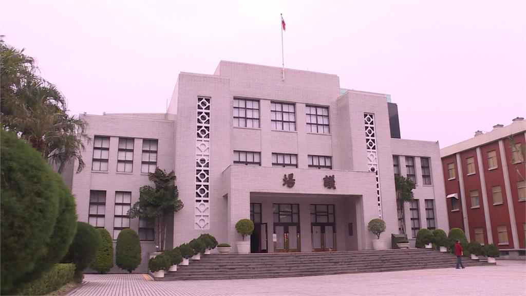 影/台灣成亞洲第一!政院版同婚專法3讀通過24日實施