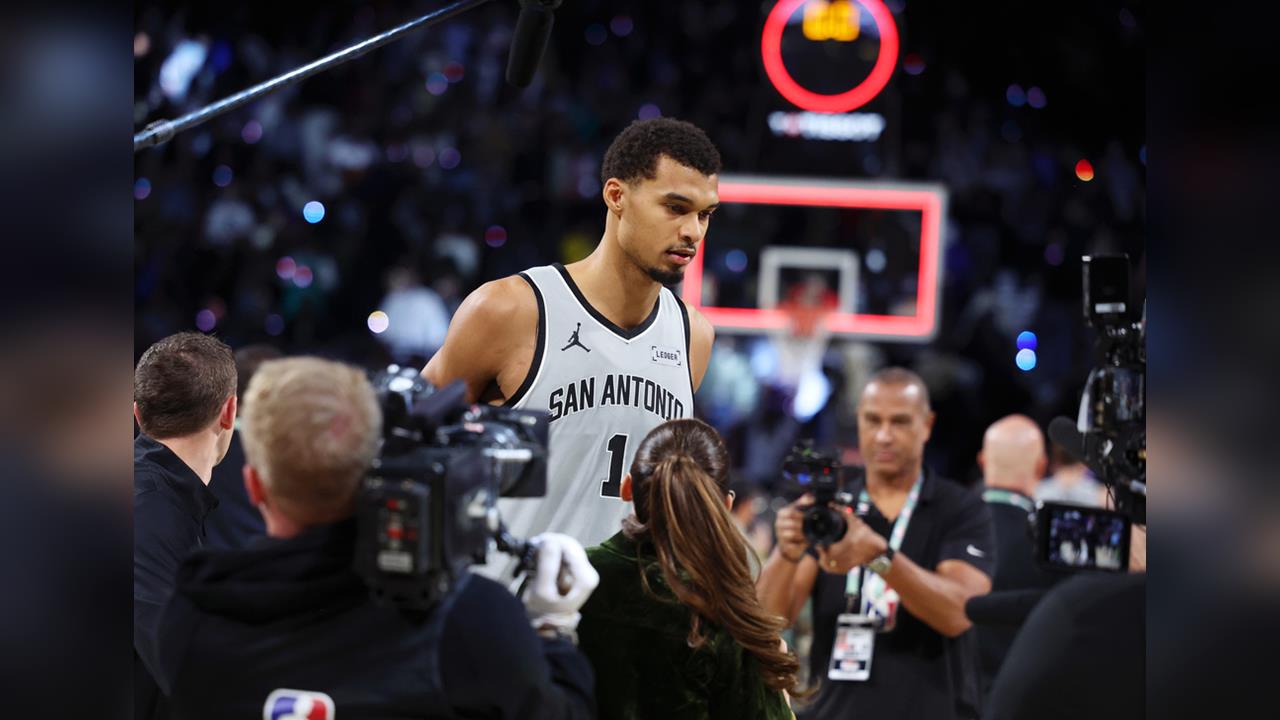 NBA(影)/「斑馬」復出終結雷霆16連勝!馬刺殺進NBA盃總決賽