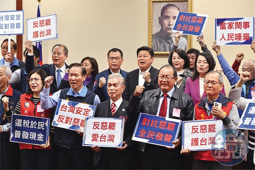 【二階罷免拚熱戰2】反罷免藍白放眼2026　民眾黨不缺席原因曝光