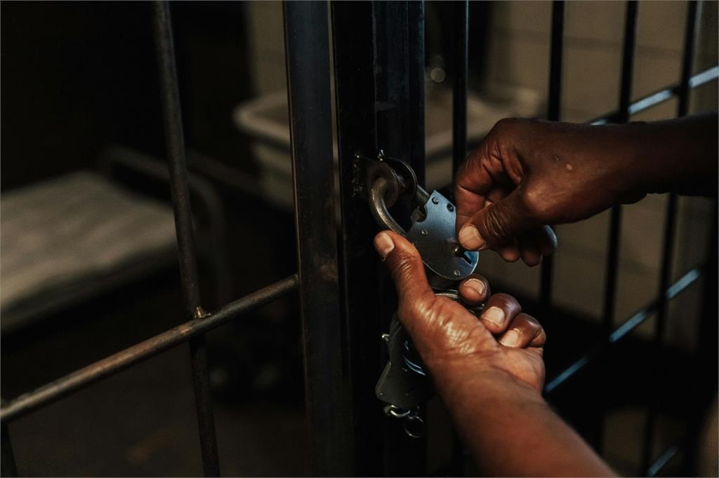 一個刑務官的告白　執行死刑30年後「至今還會想起犯人的臉」