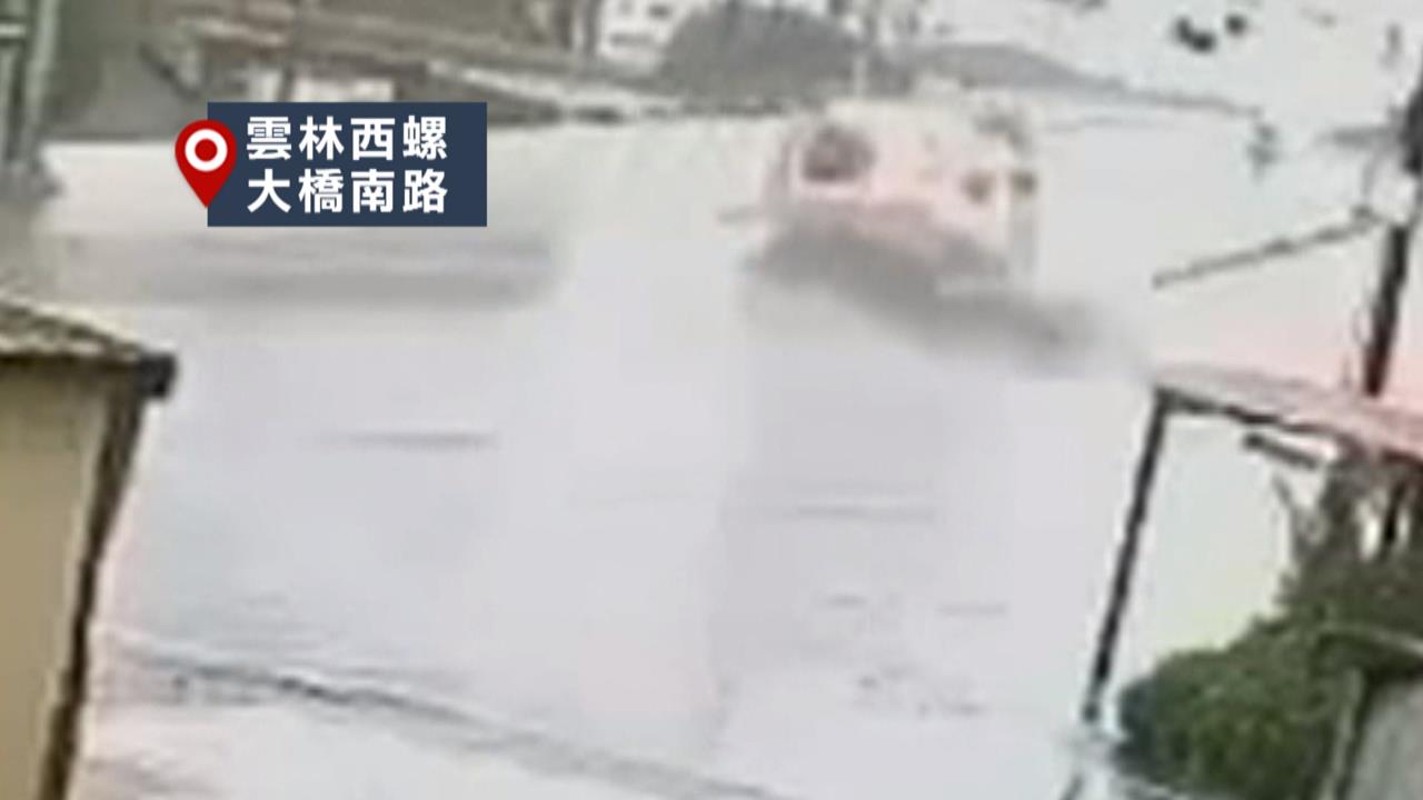 天雨路滑事故多　西螺曳引車打滑自撞幸無傷
