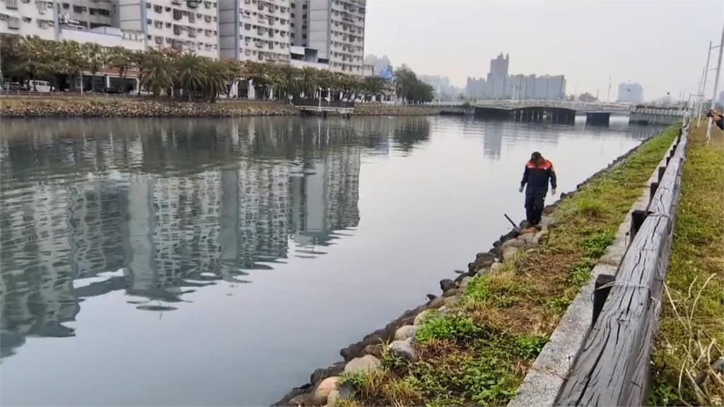 高雄碎屍案打撈第9日　遇害張婦家屬到場招魂