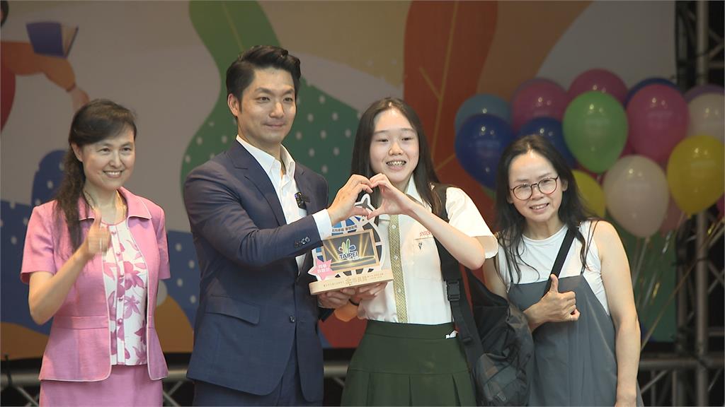 連勝文喊堂堂正正中國人　　蔣萬安：我們都是中華民國國民