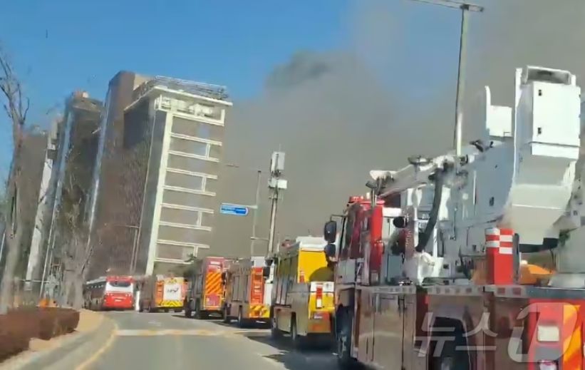 釜山興建中飯店火警!工地陷火海6死 當局全力搜救