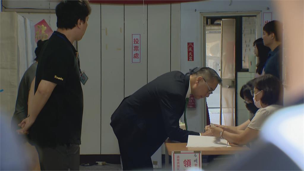 快新聞／「宮中府中俱為一體」　徐國勇認823後「首要投入選舉」