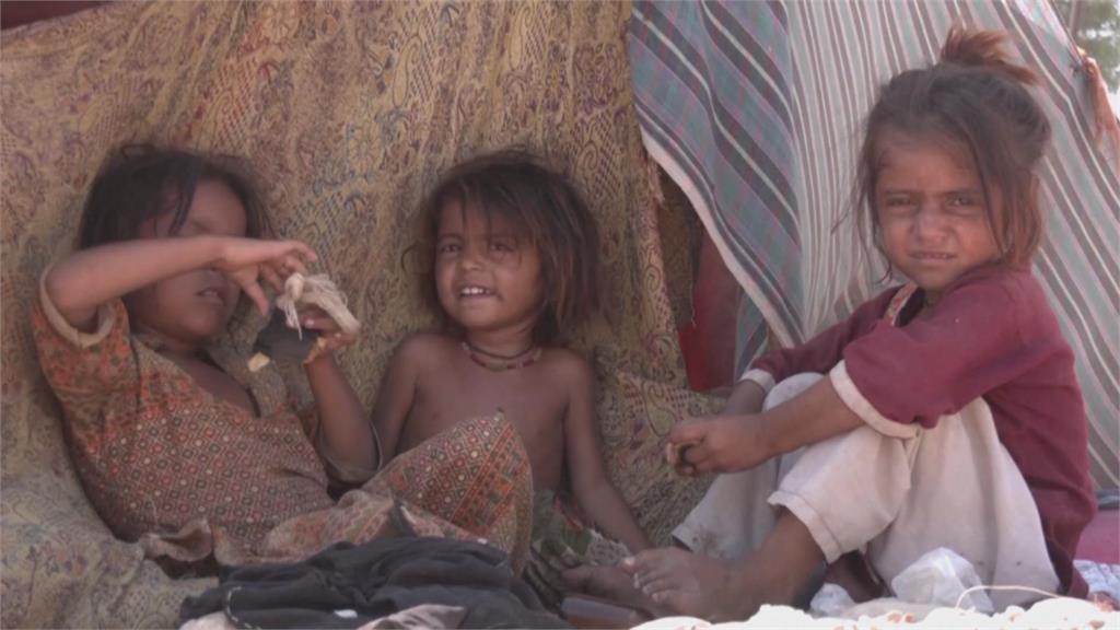 巴基斯坦洪災後爆發疾病 340萬孩童急需救治