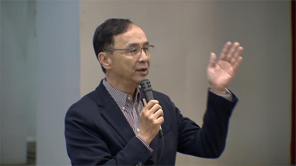 快新聞／國民黨民調指6成6民眾支持普發一萬　民進黨團回應了	