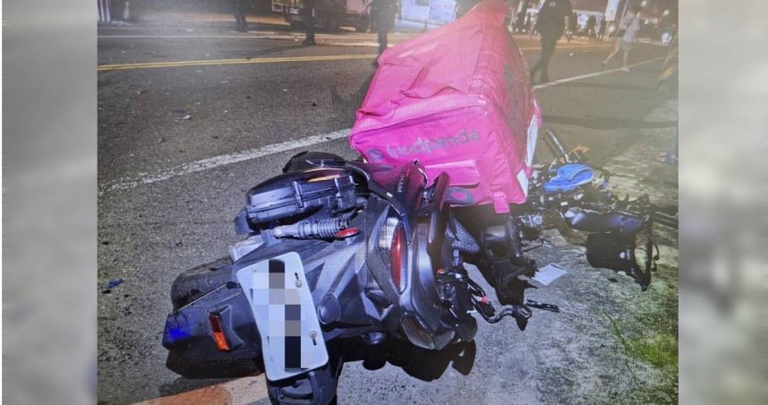 桃園路口轉彎釀死傷！外送員遭撞彈飛不治　小貨車連環撞4車