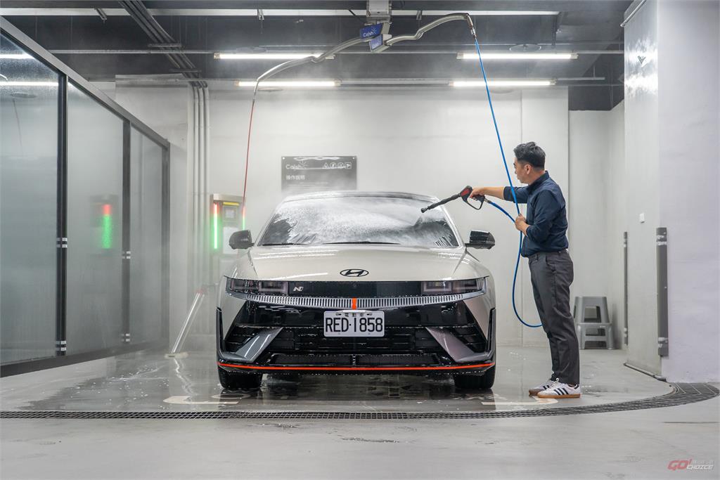 車剛洗好隔天又下雨？Ca!sh 捷悉歐式自助洗車讓你的愛車無痛延續該有的亮麗！