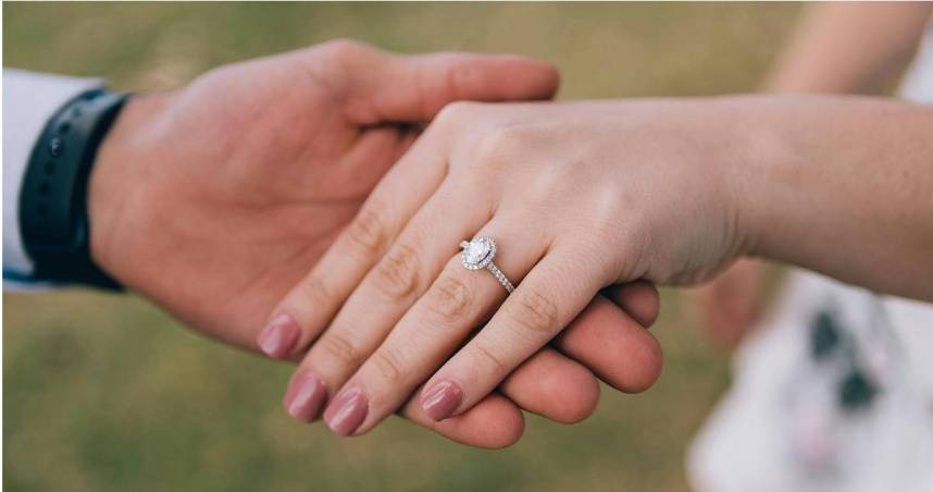 結婚7年妻子突離開…警調資料「竟查無此人」　他困虛假婚姻20年崩潰