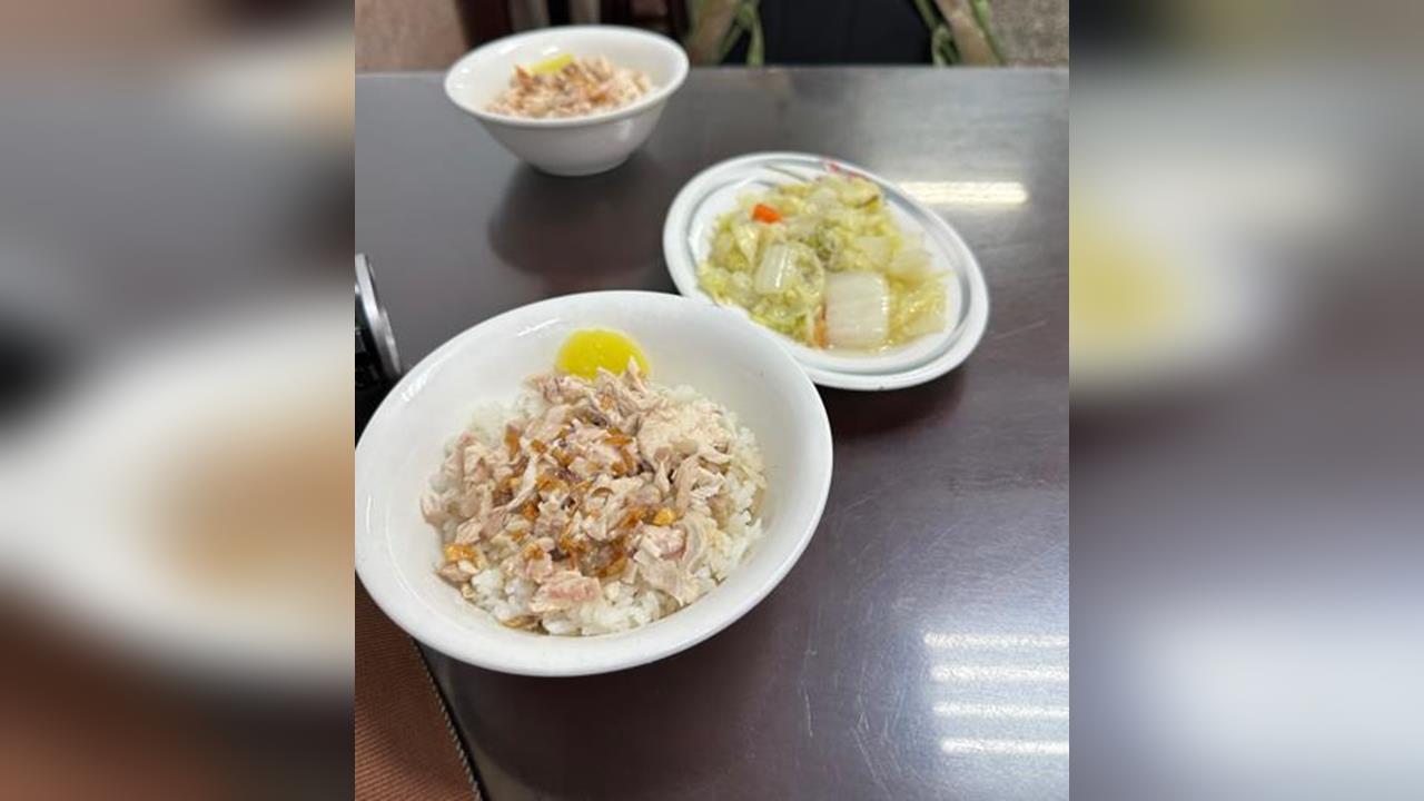 快新聞／雞肉飯不可忍！嘉義男偷「掛機車便當」　遭報警判拘役10日