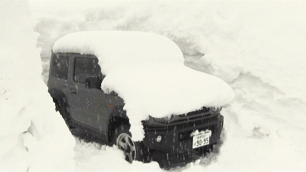日本大雪下不停　沿海6小時積雪27公分創新高