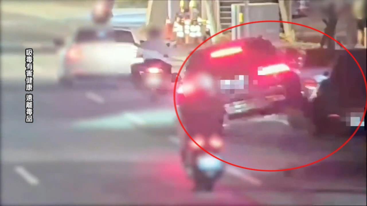 毒駕+無照肇逃？　瑪莎拉蒂擦撞2車疑似遺落電子煙