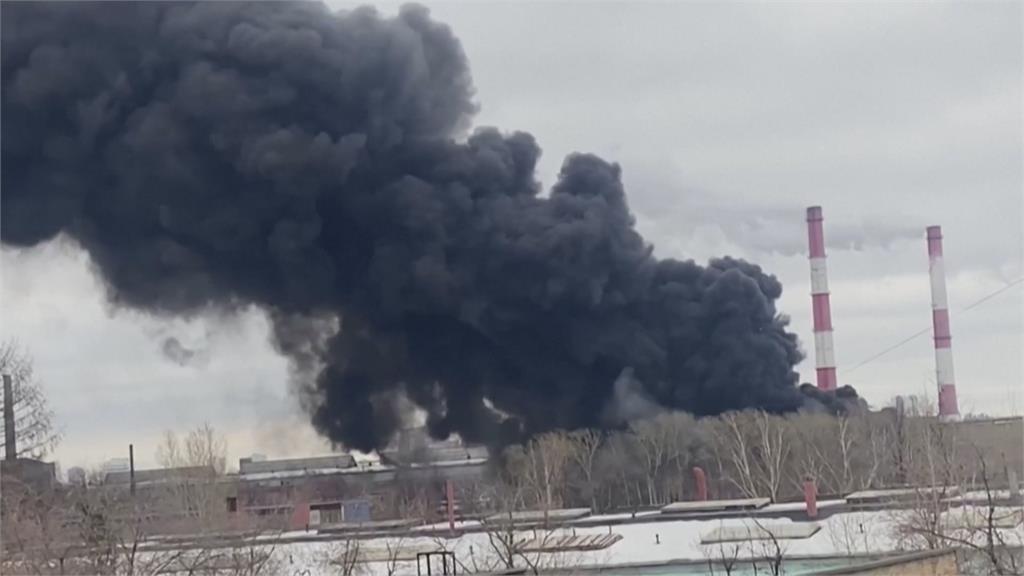 <em>俄羅斯</em>驚傳重工具工廠大火　現場15人及時撤離無傷亡