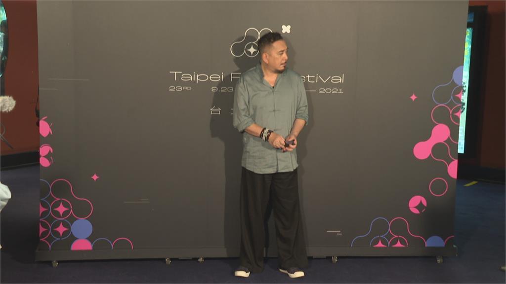 談港遭主持人兩度插話　黃秋生怒:請尊重