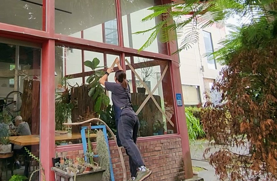 震後才迎暑假旺季　花蓮遇颱風攪局遊客銳減