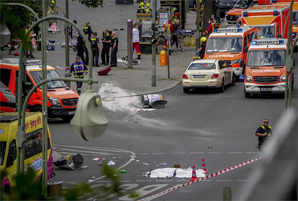 快新聞／德國柏林汽車衝撞人群「至少1死30傷」　男性駕駛遭逮