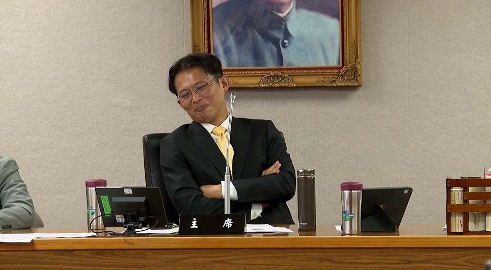 向前行(影)／黃國昌播偵訊「示範帶」沒違法？林楚茵打臉：自己立法自己犯？