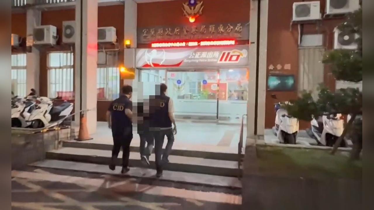 男掛假車牌拒檢衝撞 警開11槍 警24小時內南澳山區逮到人