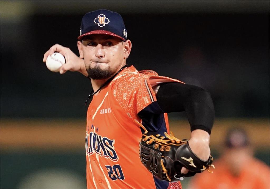 中職／前獅隊三振、勝投王勝騎士 以破百萬2年合約轉戰中信兄弟