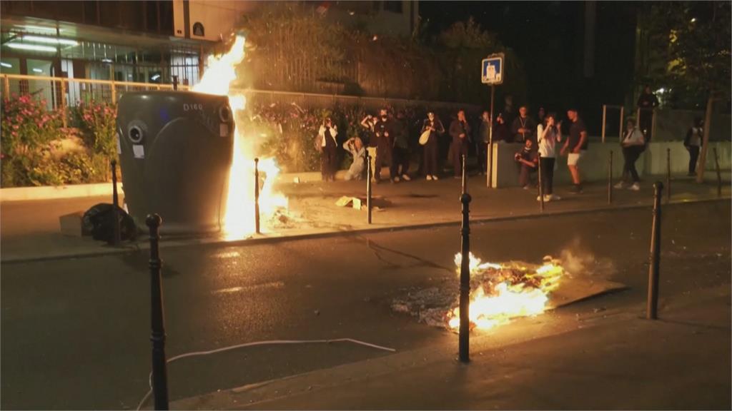 巴黎又燃燒了！法國暴力示威逮千人　民眾到處縱火、趁火打劫