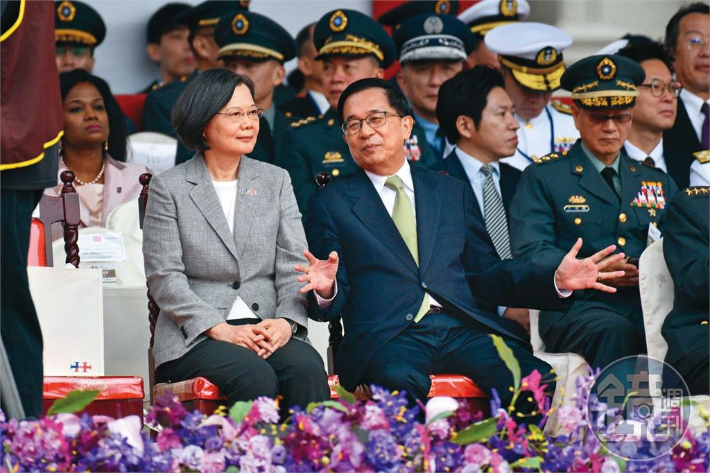 【名家現場】國慶大會上的前總統