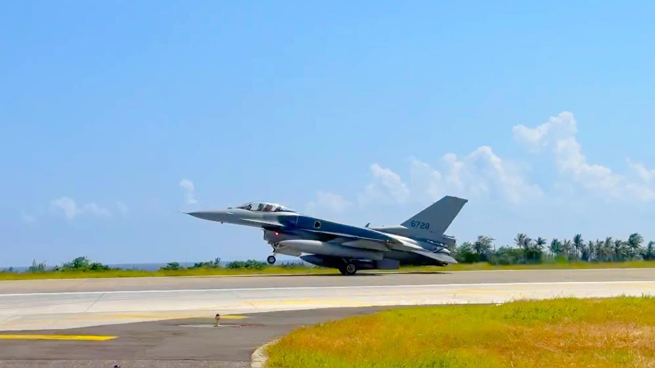 快新聞／F-16V Block70首批2架降落台東志航基地！空軍曝後續交機計畫