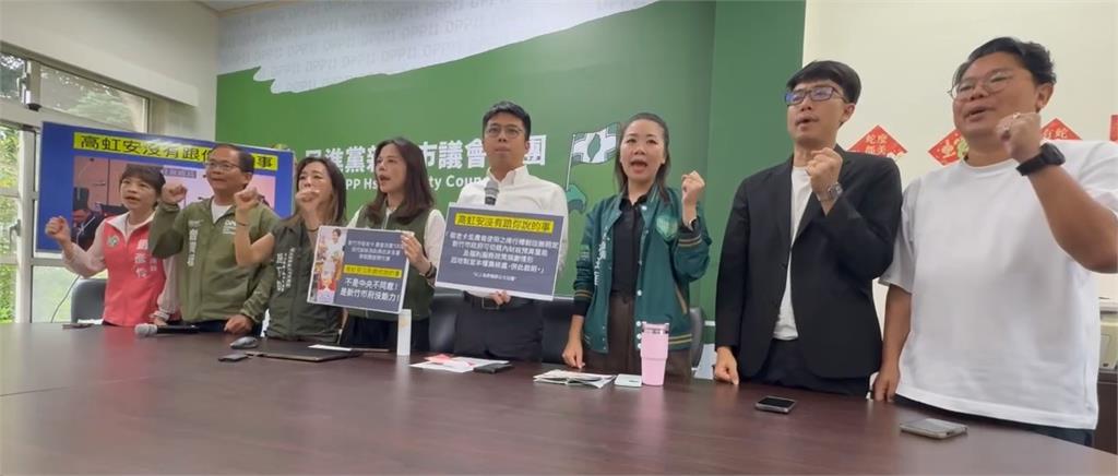竹市敬老卡政策缺失「高虹安甩鍋中央」　　議員轟：：招搖撞騙