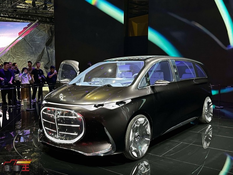 2025 上海國際車展：Mercedes-Benz Vision V 實拍